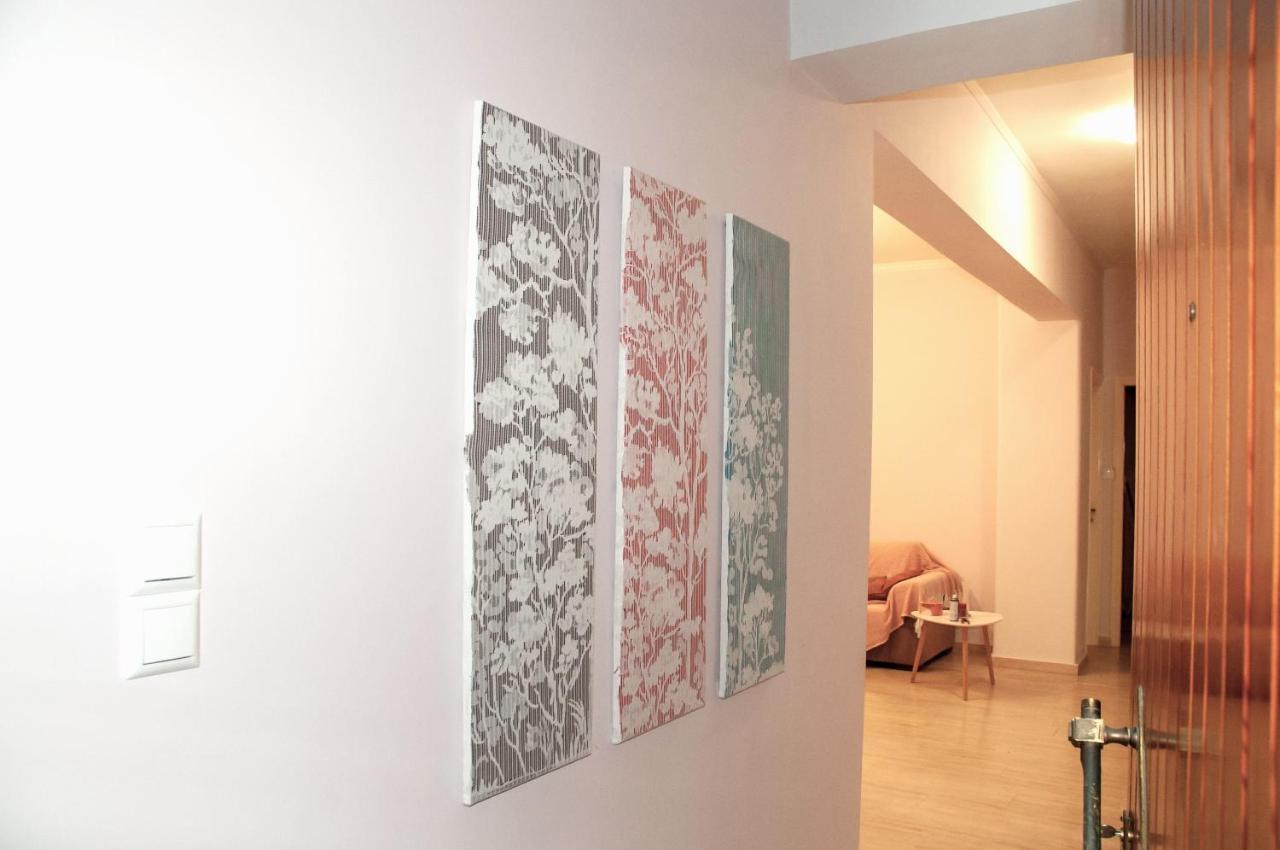 Mid Century Modern Apartment - Atelier Ancient Olympia ภายนอก รูปภาพ